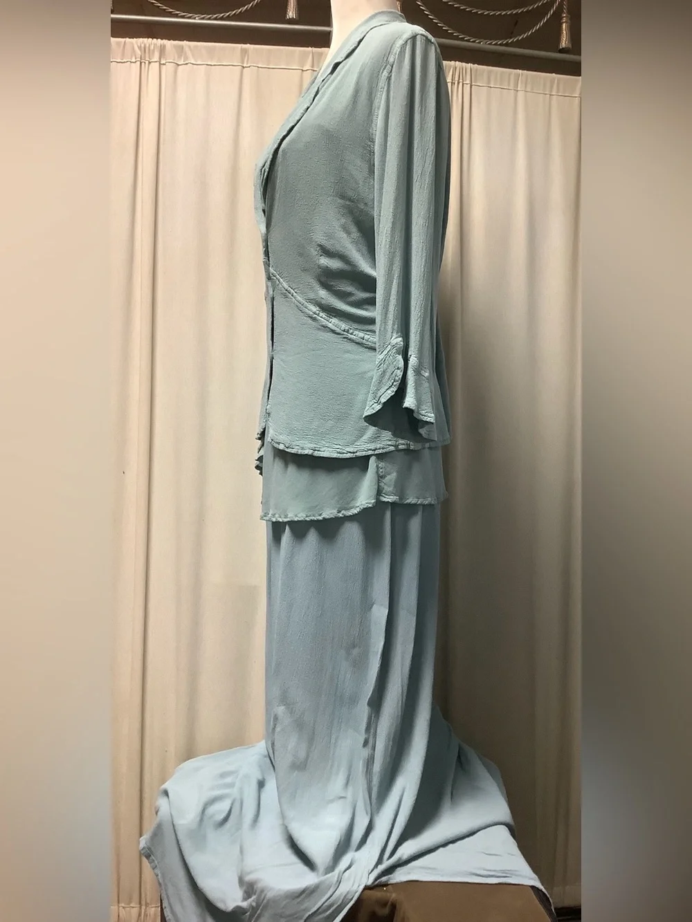 Ghost London Crepe Ruffled Cami jacket Maxi Skirt w Slits 3 Pc Set
